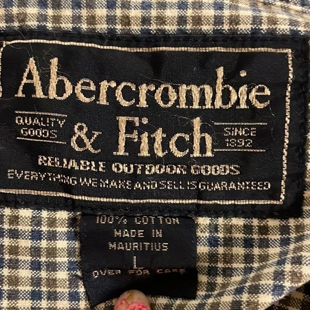 ABERCROMBIE and Fitch long sleeve button down shirt size L